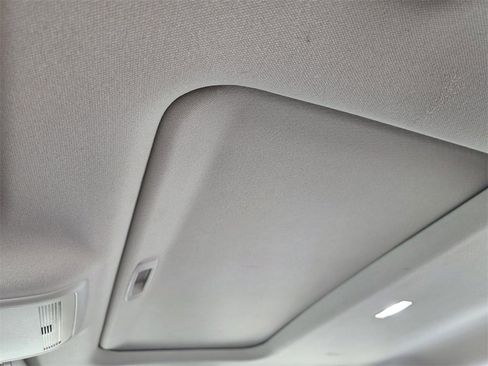 Used 2024 MAZDA MAZDA3 s image 19