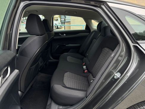 Used 2025 Kia K5 LXS FWD image 25