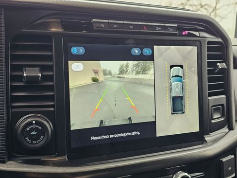 Used 2024 Ford F150 Platinum w/ FX4 Off-Road Package image 22