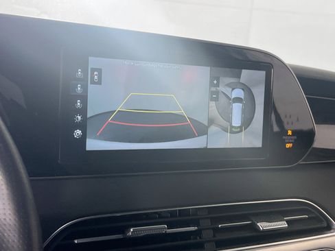 Used 2021 Hyundai Palisade Calligraphy image 14