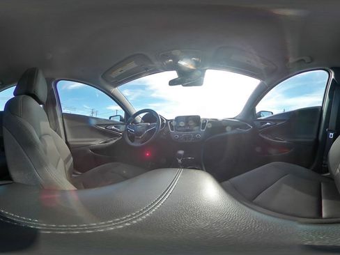 Used 2023 Chevrolet Malibu LT image 42