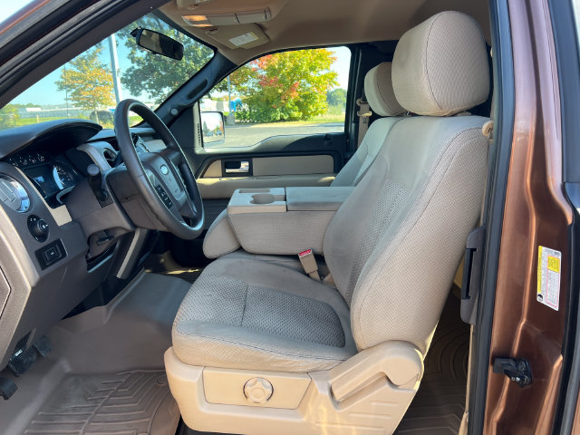 Used 2012 Ford F150 XLT AWD/4WD image 4