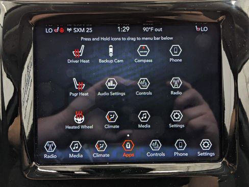 Used 2022 Jeep Cherokee Limited image 18