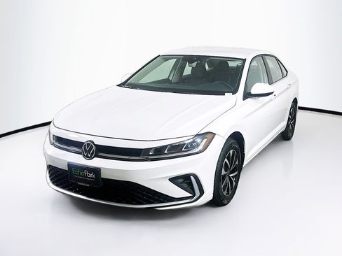 Used 2025 Volkswagen Jetta S FWD image 3