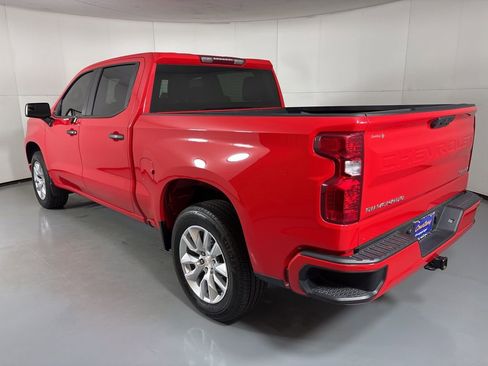 Used 2025 Chevrolet Silverado 1500 Custom image 7