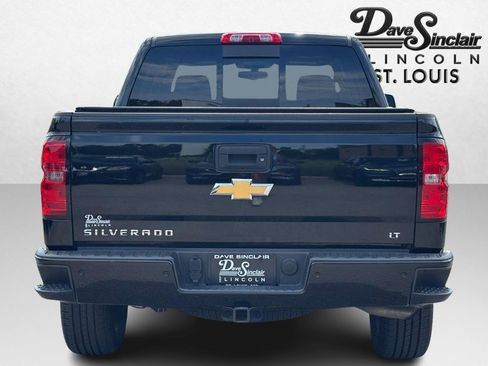 Used 2018 Chevrolet Silverado 1500 LT w/ All Star Edition AWD/4WD image 4