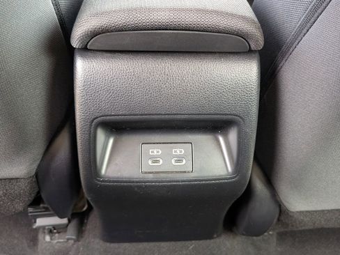 Used 2024 Toyota Corolla LE FWD image 35