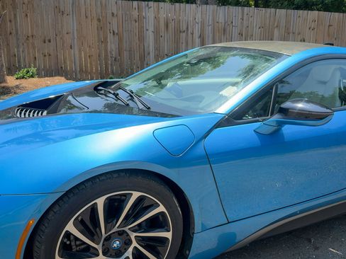 Used 2016 BMW i8 AWD/4WD image 9