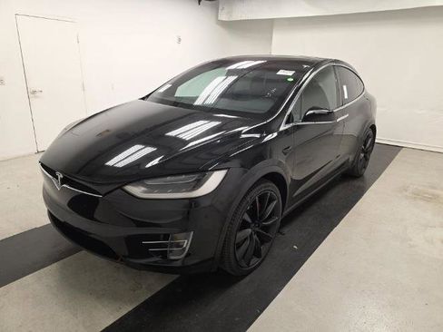 Used 2017 Tesla Model X P100D image 4