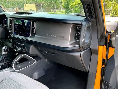 Certified 2021 Ford Bronco Outer Banks AWD/4WD image 15