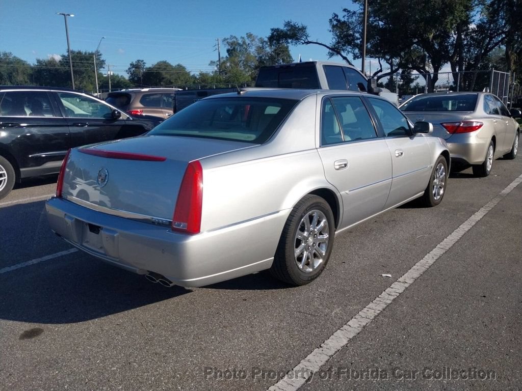 Used 2008 Cadillac DTS FWD image 4