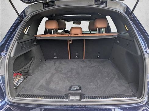 Used 2022 Mercedes-Benz GLC 300 image 6