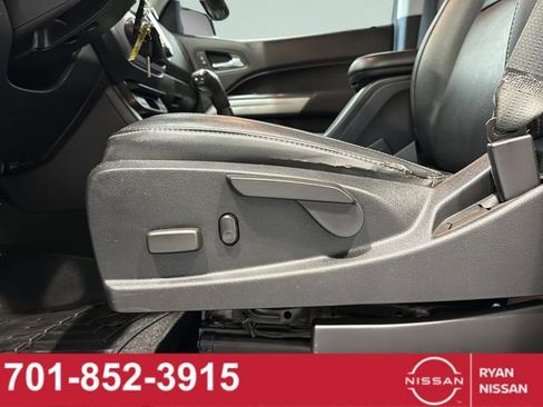 Used 2018 Chevrolet Colorado LT w/ Luxury Package, Chrome image 35