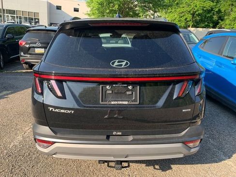 Certified 2025 Hyundai Tucson SEL AWD/4WD image 3
