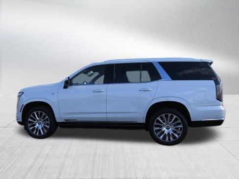 Certified 2025 Cadillac Escalade Premium Luxury Platinum image 6