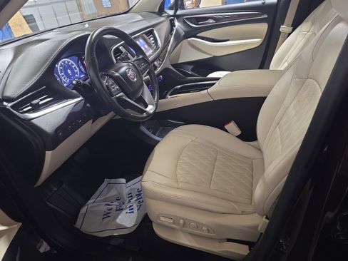 Used 2023 Buick Enclave Avenir w/ Avenir Technology Package image 12