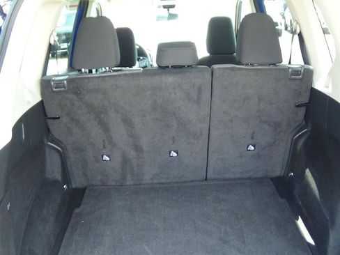 Used 2023 Nissan Rogue SV image 11