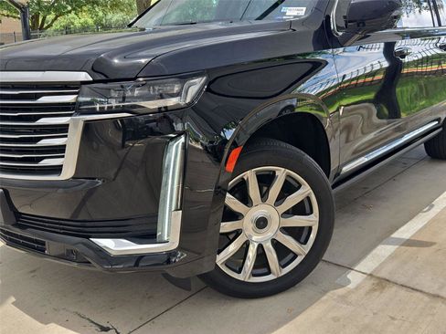 Used 2021 Cadillac Escalade ESV Premium Luxury Platinum AWD/4WD image 7