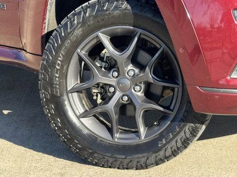 Used 2019 Jeep Grand Cherokee Limited X image 33