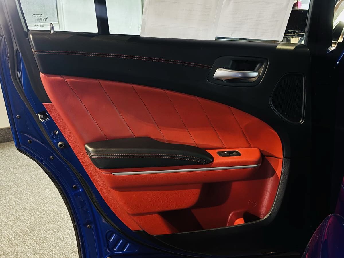 Used 2022 Dodge Charger Scat Pack RWD image 37