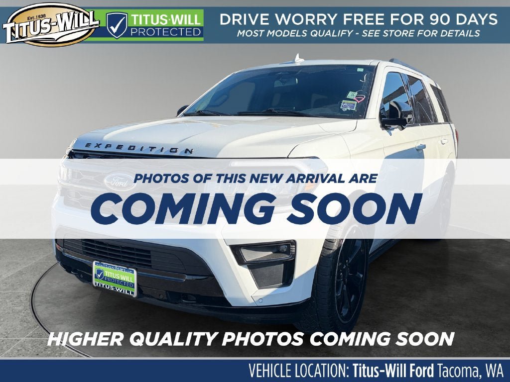 Used 2024 Ford Expedition Limited AWD/4WD image 2