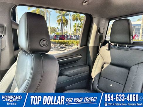 Used 2023 GMC Sierra 1500 SLT w/ SLT Premium Plus Package AWD/4WD image 15