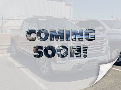 Used 2021 GMC Sierra 1500 SLT RWD image 1