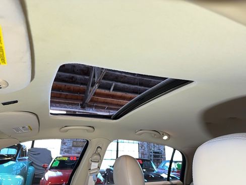 Used 2007 Lincoln Town Car Signature RWD image 59