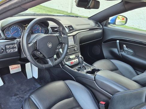 Used 2017 Maserati GranTurismo Sport RWD image 45