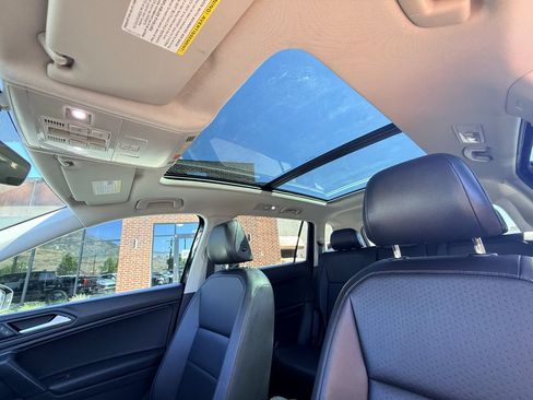 Used 2019 Volkswagen Tiguan S AWD/4WD image 17
