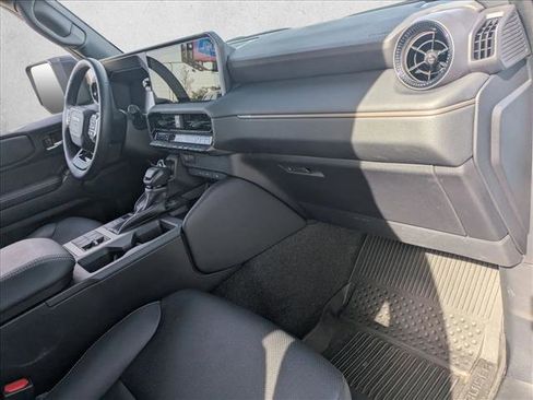 Certified 2024 Toyota Land Cruiser image 21