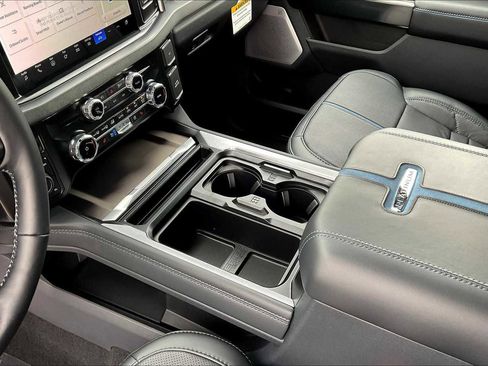 Used 2026 Ford F250 Platinum image 7