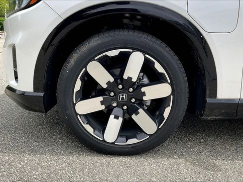 Used 2024 Honda Prologue Elite image 8