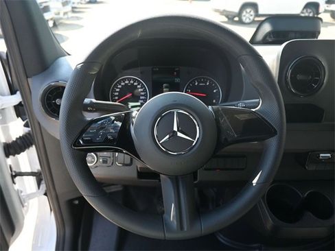 New 2025 Mercedes-Benz Sprinter 2500 image 2