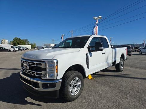 New 2026 Ford F350 XLT AWD/4WD image 10