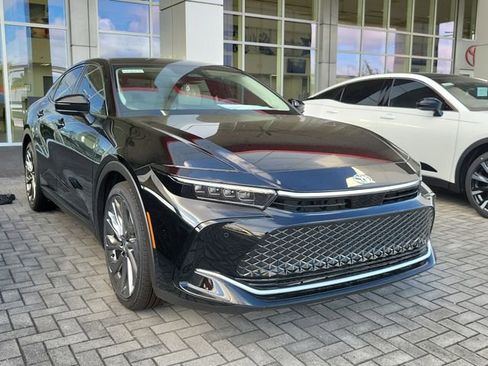 New 2026 Toyota Crown Limited w/ Advanced Technology Package image 1