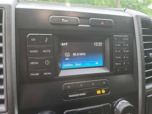 Used 2018 Ford F250 XL w/ Power Equipment Group RWD image 26