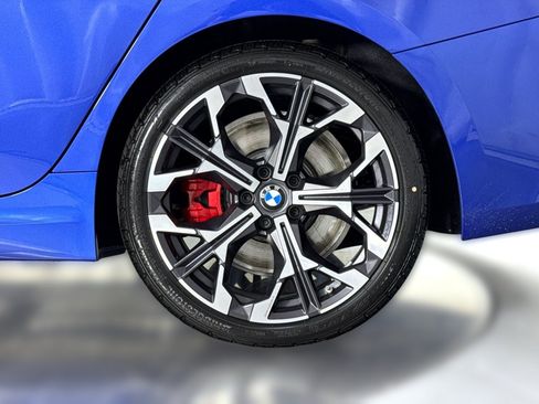 New 2026 BMW 330i Sedan w/ M Sport Package RWD image 13