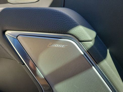 Used 2025 GMC Sierra 1500 Denali AWD/4WD image 9