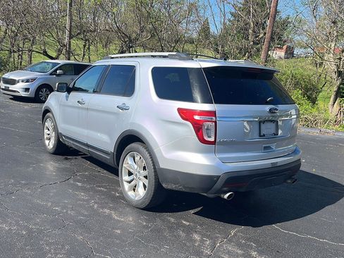 Used 2011 Ford Explorer Limited w/ 302A Rapid Spec Order Code image 3