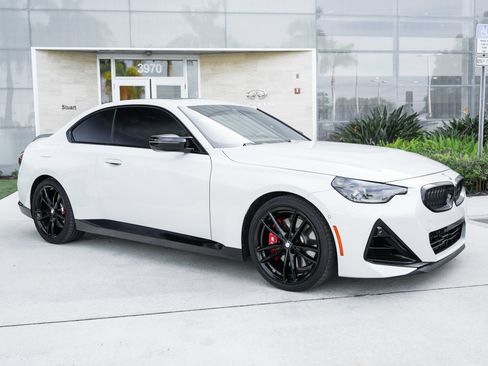 Used 2024 BMW M240i Coupe w/ Premium Package RWD image 4