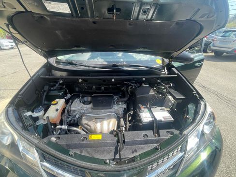 Used 2013 Toyota RAV4 LE AWD/4WD image 18