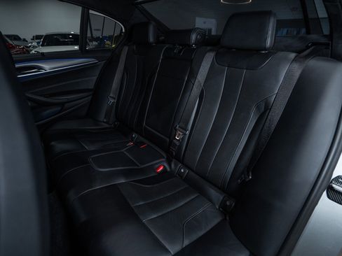 Used 2019 BMW M5 w/ Executive Package image 30