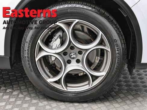 Used 2024 Alfa Romeo Stelvio Sprint AWD/4WD image 33