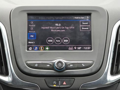 Used 2024 Chevrolet Equinox LT image 19