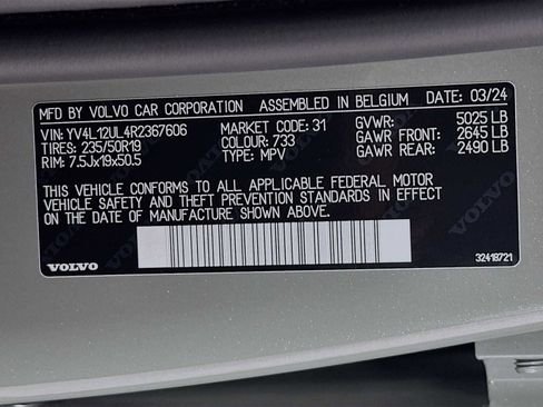 Used 2024 Volvo XC40 B5 Plus w/ Protection Package Premier AWD/4WD image 31