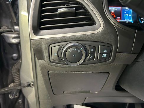 Used 2022 Ford Edge SEL w/ Convenience Package image 25