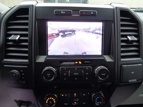 Used 2019 Ford F150 XL w/ Equipment Group 101A Mid AWD/4WD image 16