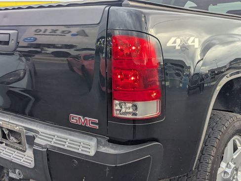 Used 2012 GMC Sierra 2500 Denali image 5