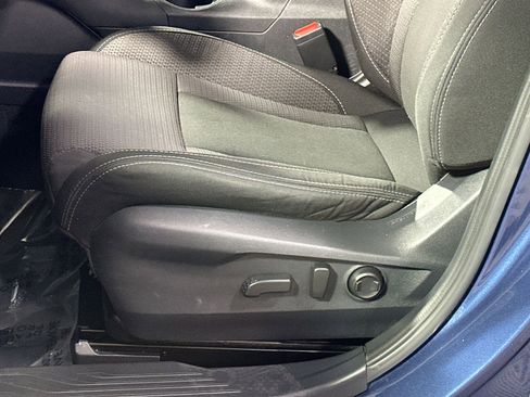 Used 2021 Subaru Outback Premium image 14